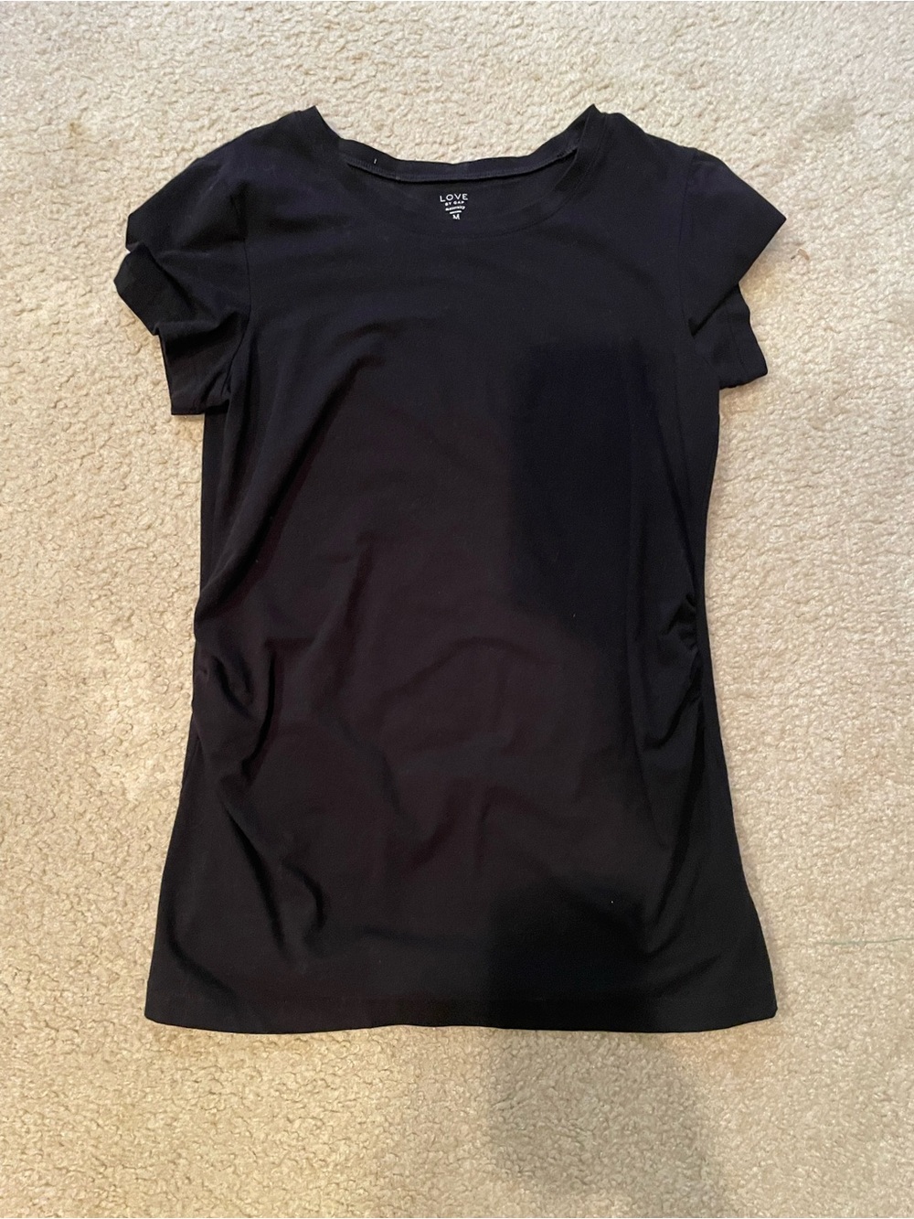 GAP maternity t shirt